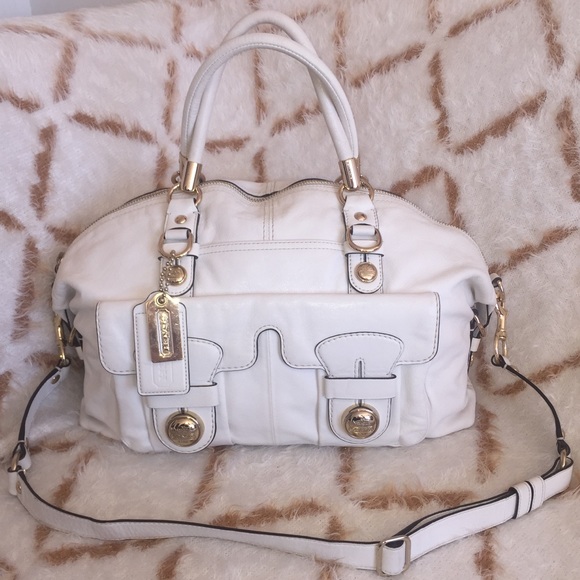 Coach Handbags - 🌟4X HP🌟 AUTHENTIC Coach Sydney Dome Satchel